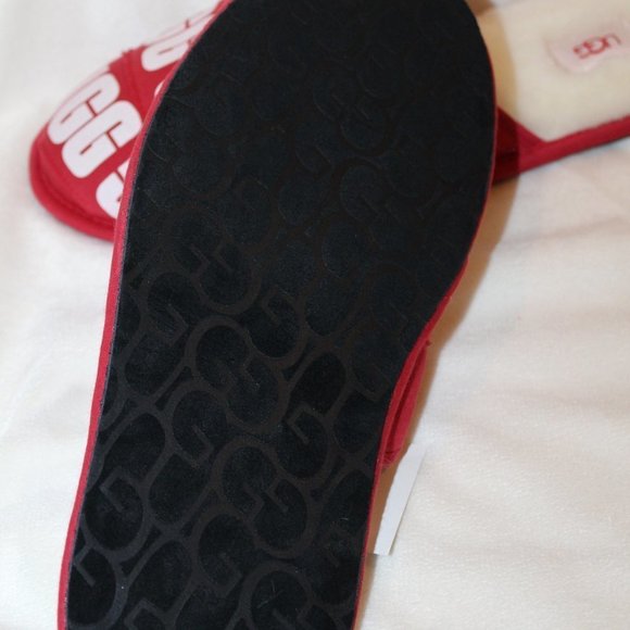 NIB‎ UGG MEN'S SCUFF LOGO RED WHITE SLIPPERS - Picture 5 of 8